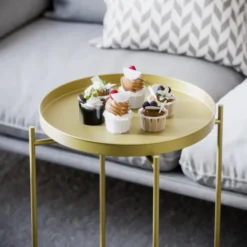 Adelaide Sidobord Guld