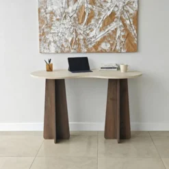 Infini (120 x 75 x 60 cm) Travertin valnöt Skrivbord
